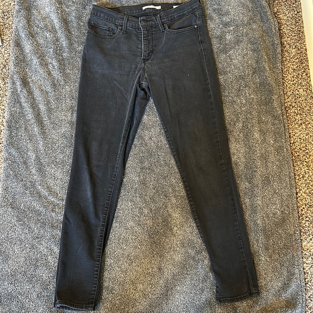 Women’s 311 Levi Skinny Jeans